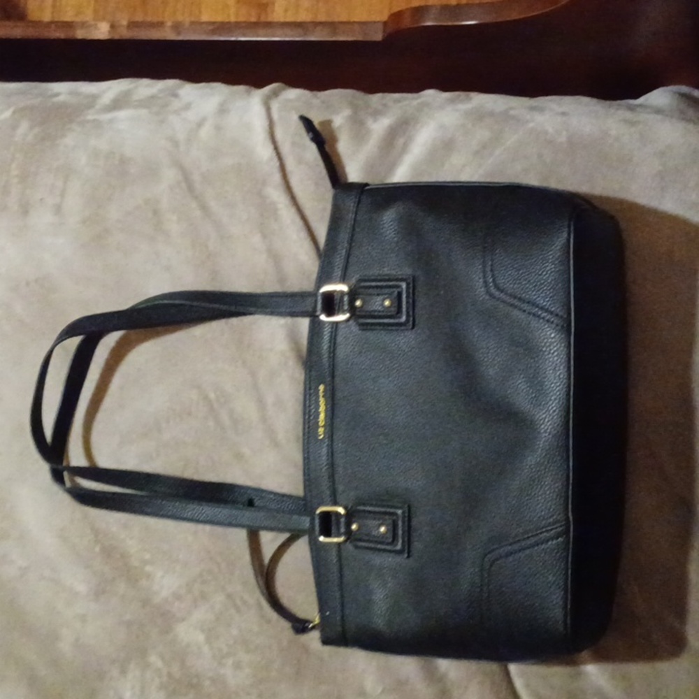 Liz Claiborne black medium purse